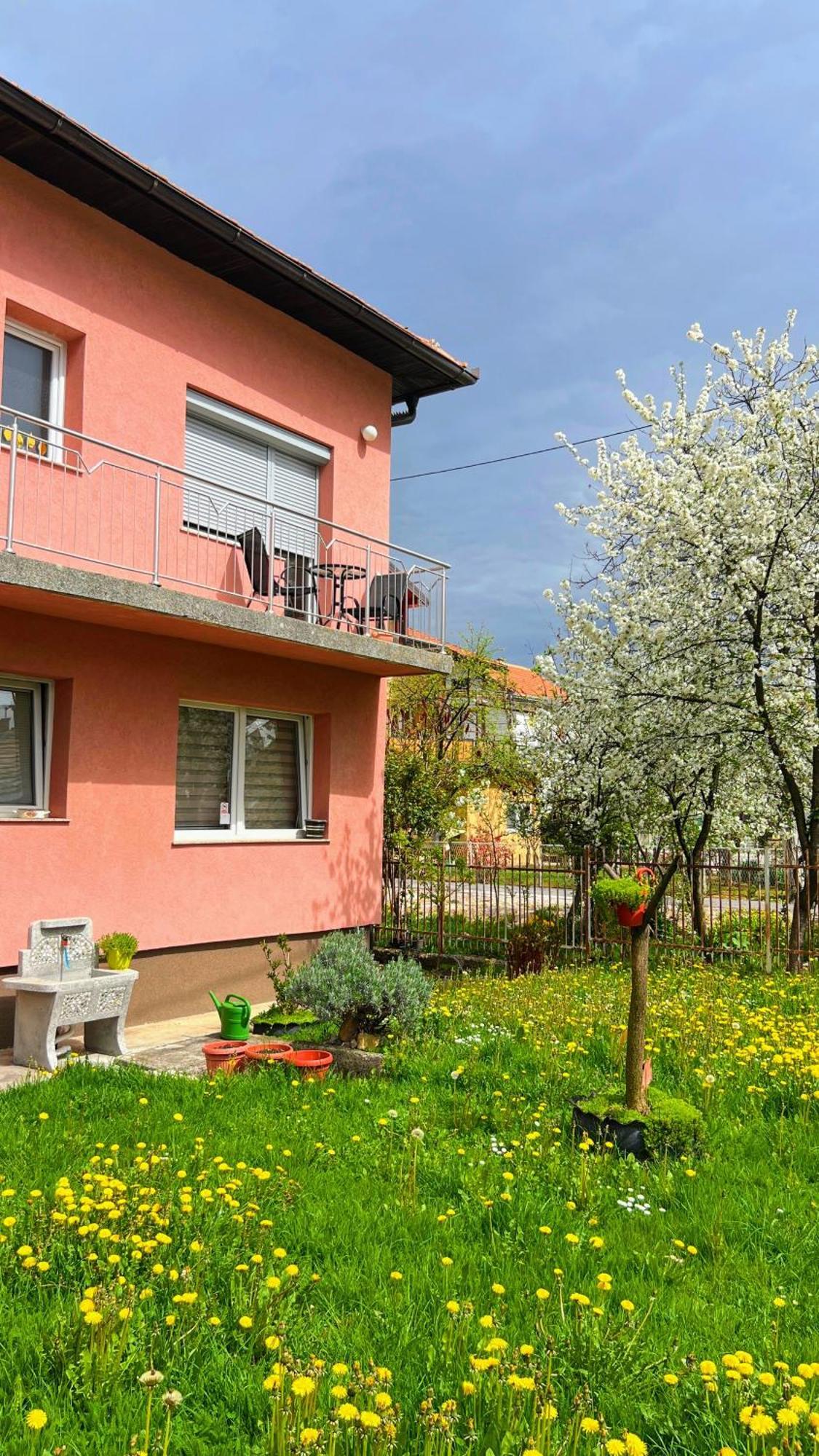 Guest House Bosnian House Hrasnica 외부 사진